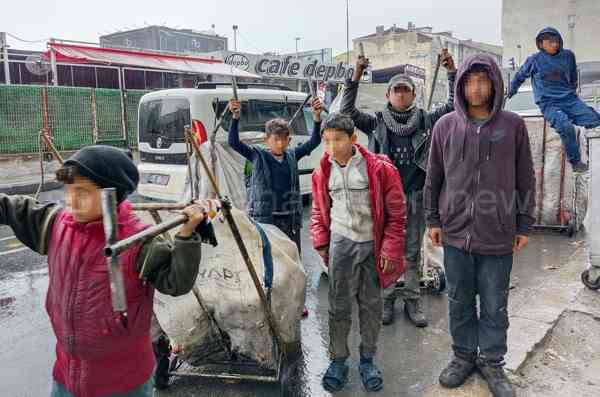 Çalışan Çocuklar Zorda