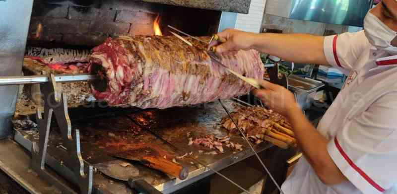 Yörem Cağ Kebap Anadolu İstanbul