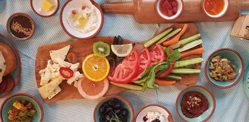 Çeşme Bazlama Kahvaltı Nişantaşı Avrupa İstanbul