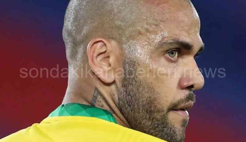 Yıldız Futbolcu Dani Alves Yargı Karşısına Çıkacak 2 kadına cinsel tacizde bulunduğu iddiasıyla gözaltına alındı