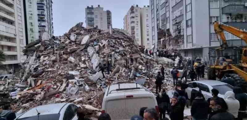 k, Nakdi yardımlar doğrudan Afad ve Kızılay sayfalarına yönlendirilmektedir