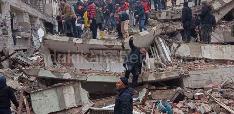  Deva Partisi depremzedelere yardım başlattığını açıkladı.