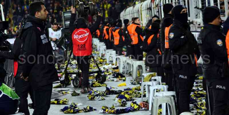 Fenerbahçe Taraftarı Deprem Yardımı