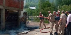 Pazaryolu'nun Köşeyolu Mahallesi'nde Yangın Çıktı