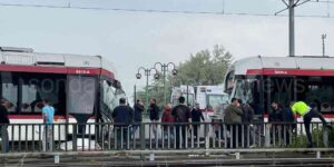 Samsun'da İki Tramvay Kafa Kafaya Çarpıştı