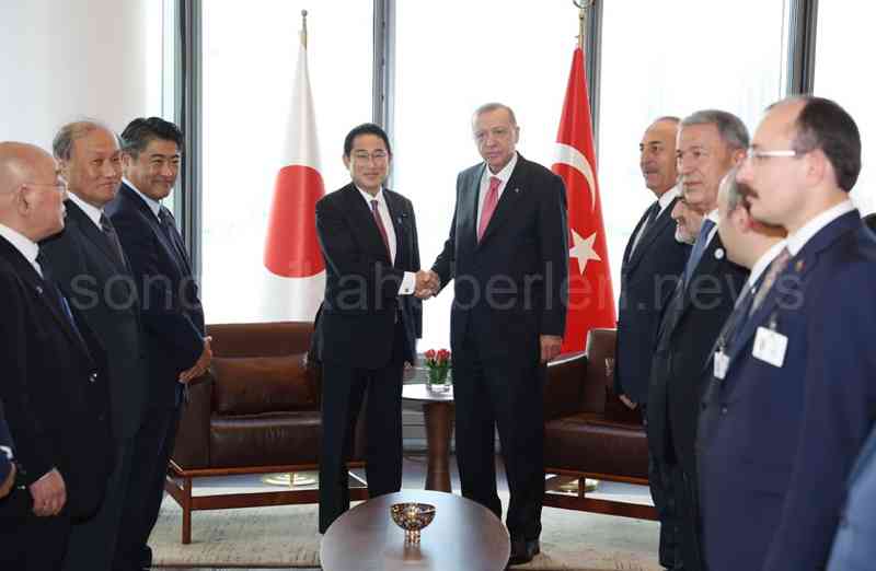 Recep Tayyip Erdoğan Japonya Başbakanı Fumio Kishida İle Telefonda Görüştü